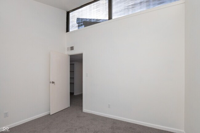 Building Photo - 2249 Silver Maple Ct