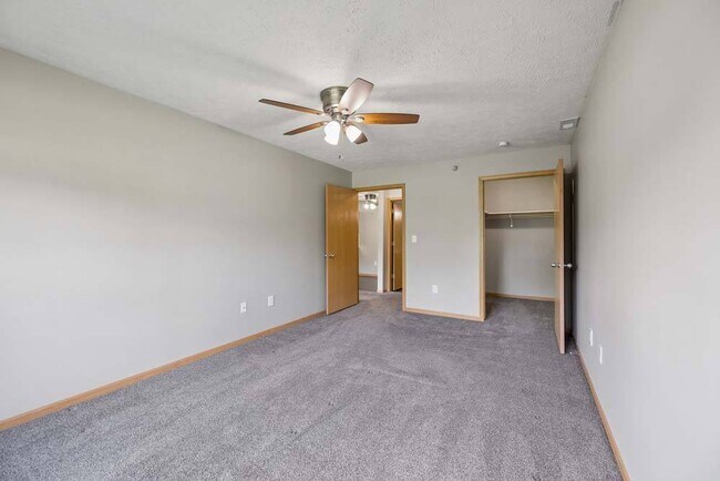 Floorplan - Williamsburg Park Apartments