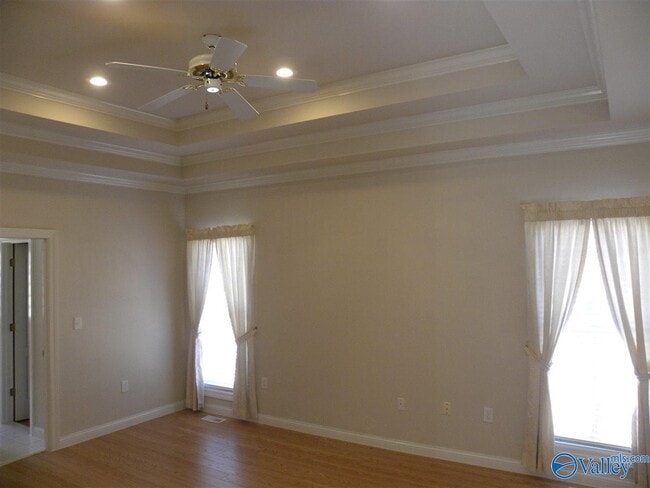 Building Photo - 214 Mainsail Way