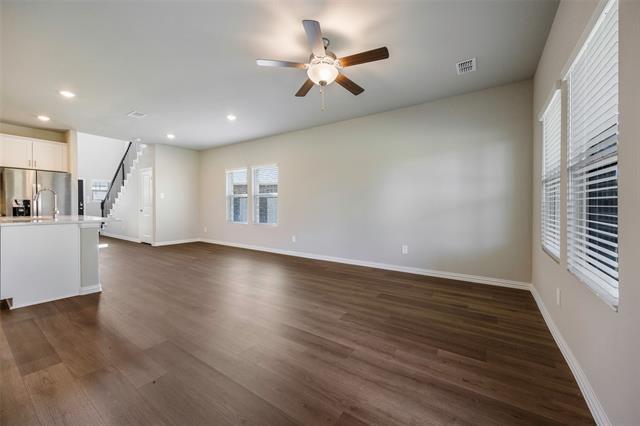 Building Photo - 4018 Sandstone Dr