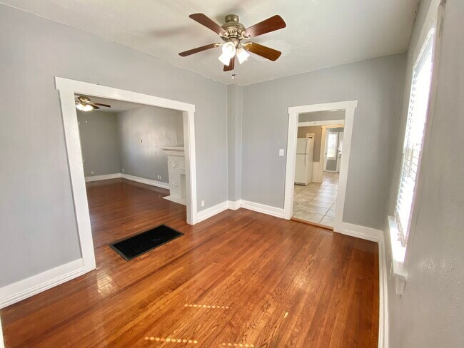 Dining room - 2812 NW 15th St
