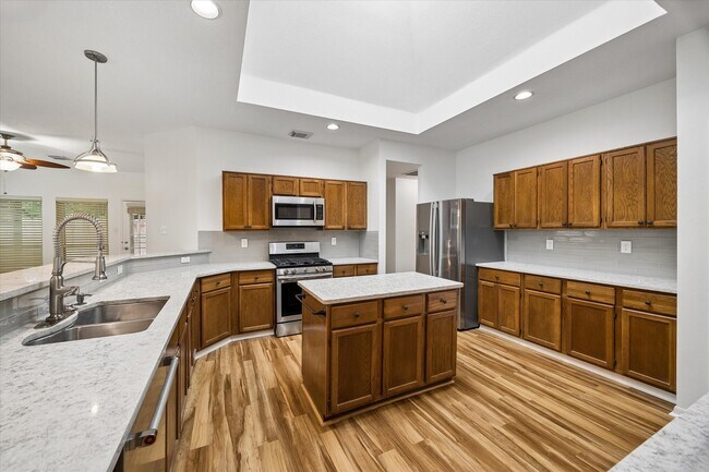Building Photo - 14718 Cypress Green Dr