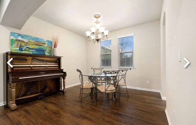 Dinning room - 3334 San Vicente Rd