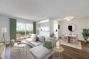 Building Photo - Pacific Oaks