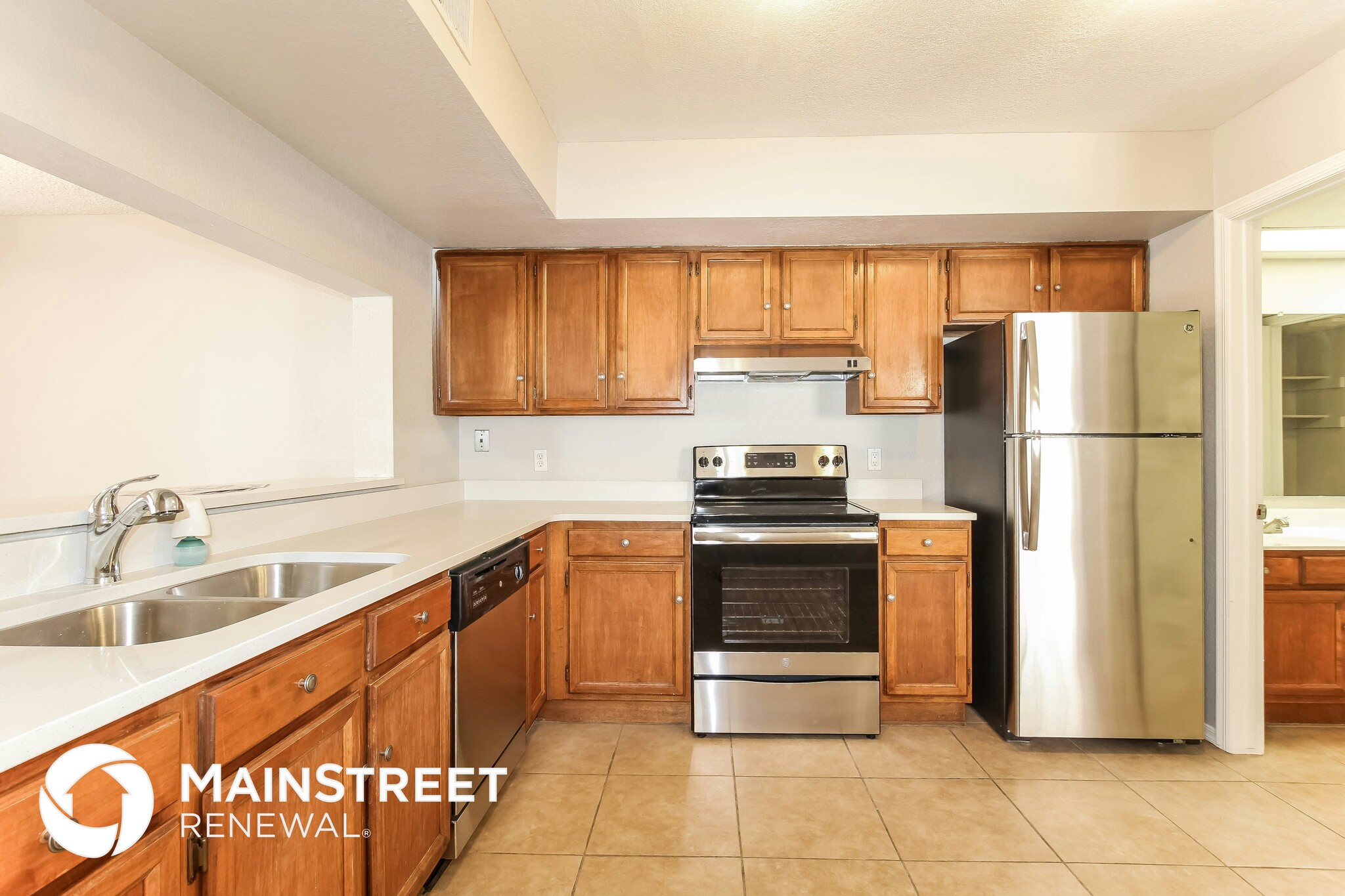 Building Photo - 3733 W Villa Theresa Dr