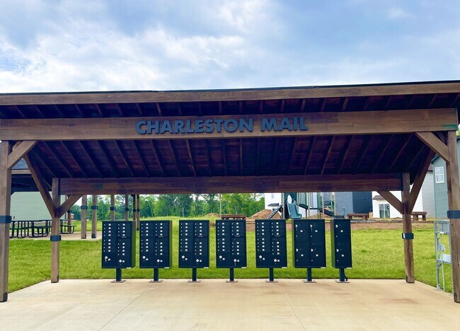 Building Photo - Gorgeous Single Family Home