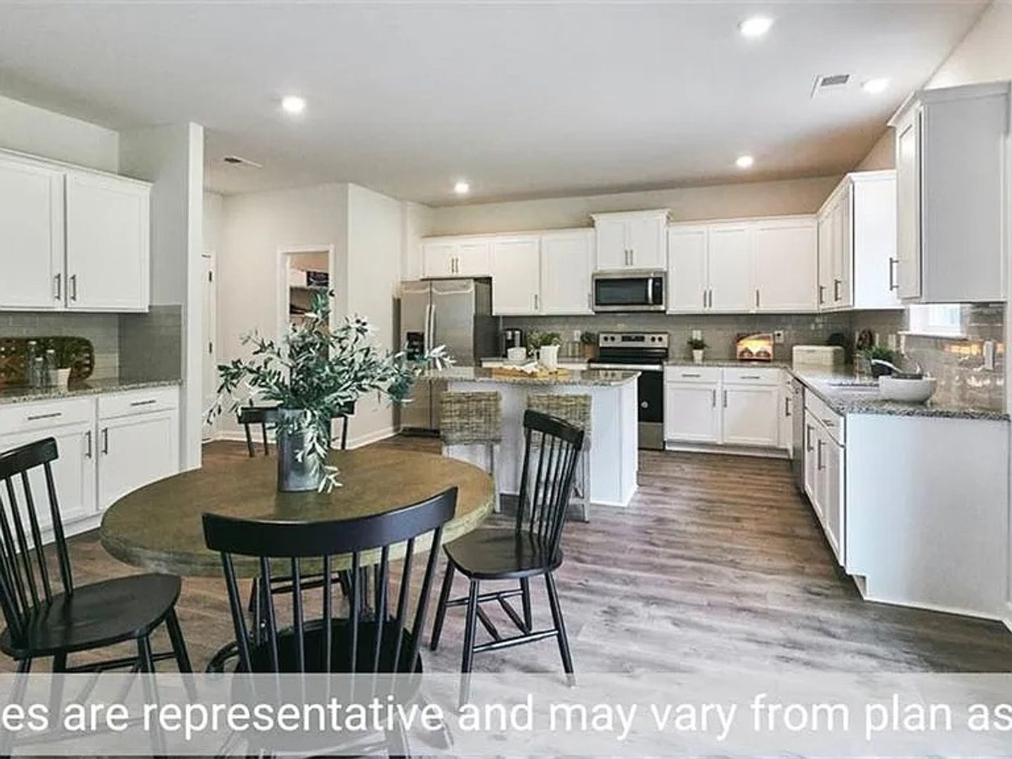 Building Photo - 6840 Bellawood Dr
