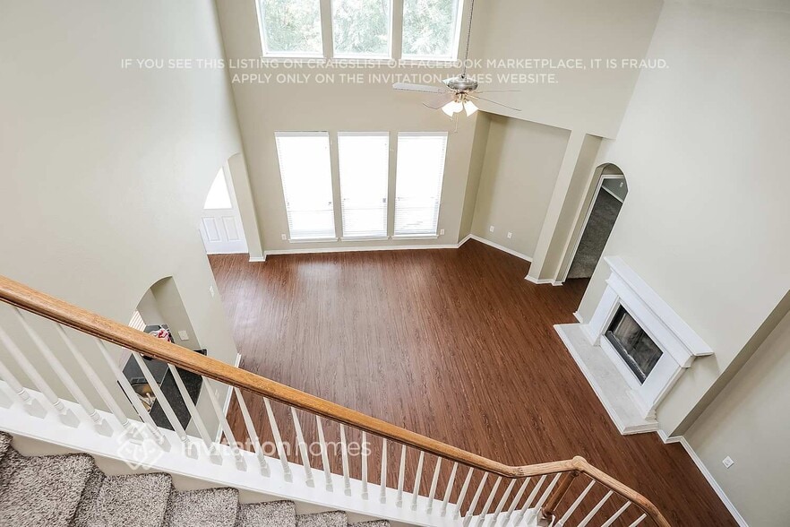 Building Photo - 5823 Silver Sage Ln