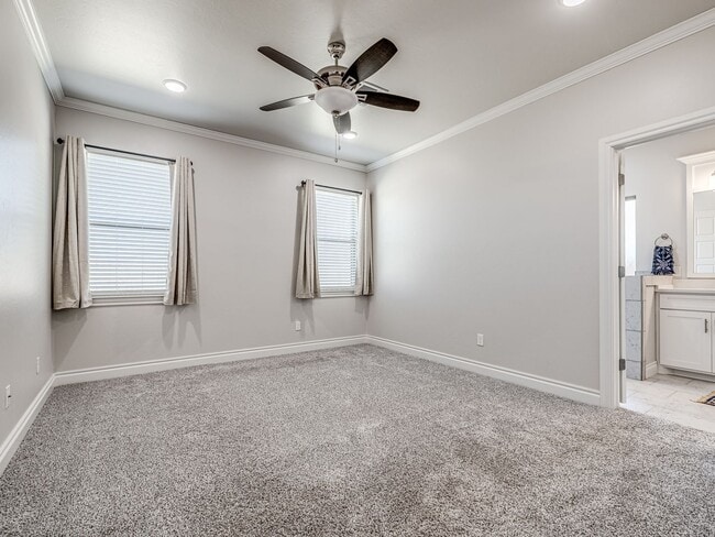 Building Photo - Pool + Deer Creek Schools + 4 bedrooms + 3 car garage + Bonus Room