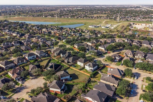 Building Photo - 19314 Casey Creek Ct