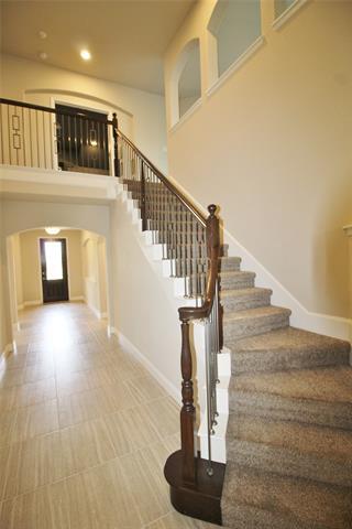 Building Photo - 3200 Treyburn Ln