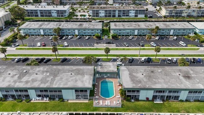 Building Photo - 109 Wettaw Ln