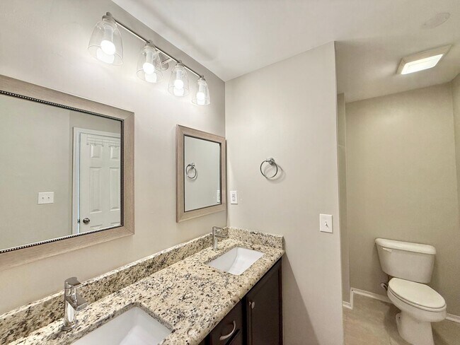 Building Photo - Stunning 2BD, 2.5BA Morrisville Home in a ...