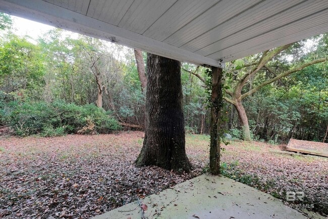 Building Photo - 8553 Garden Cir