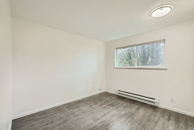 Building Photo - Amazing 1bed/1bath Apartment in White Center!