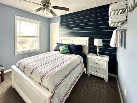 Building Photo - 2110 Melon St