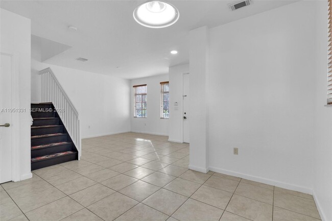 Building Photo - 27301 SW 140th Ct