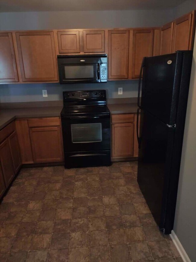 Building Photo - 148 Bertram Dr