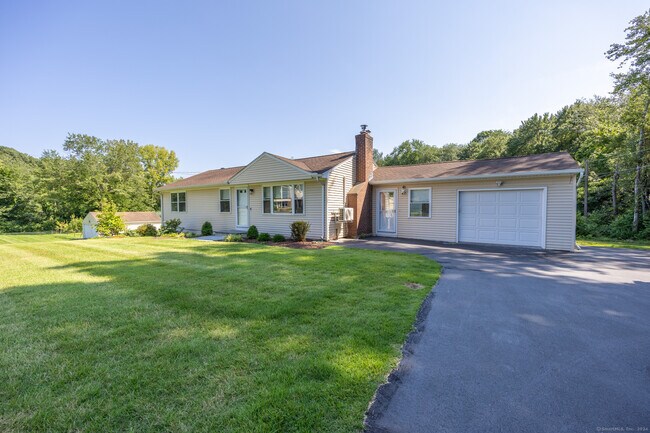 Building Photo - 159 E Johnson Ave