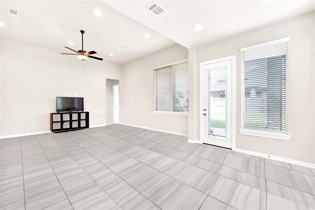 Building Photo - 29434 Cherry Vine Rd