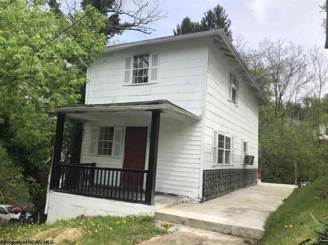 Building Photo - 103 Shuttlesworth St