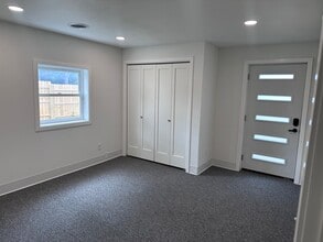 Building Photo - 6714 W Mequon Rd