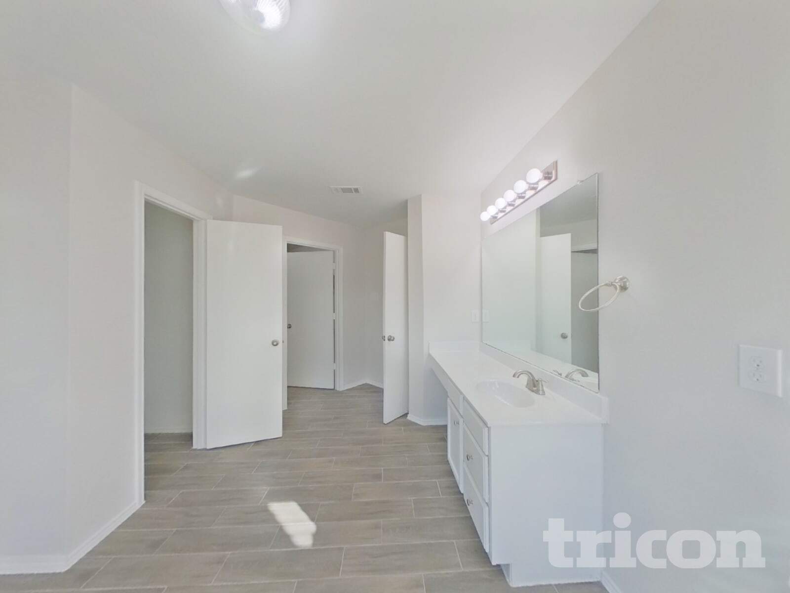 Building Photo - 5020 Caraway Dr