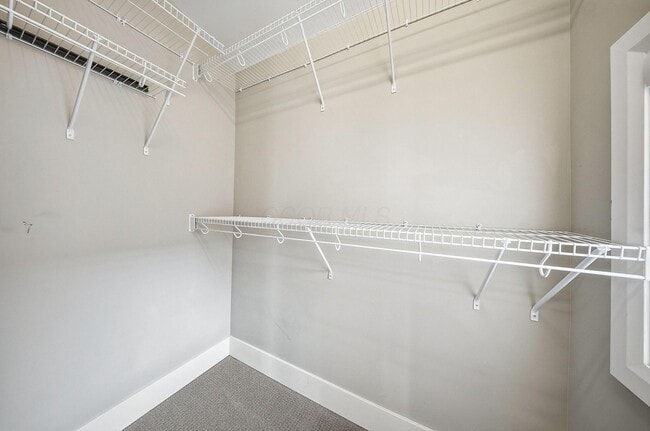 Building Photo - 567 Lathrop St