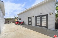 Building Photo - 151 N Harvard Blvd
