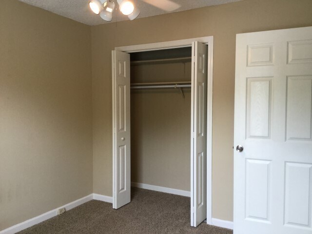 Building Photo - 263 Clearfount Dr