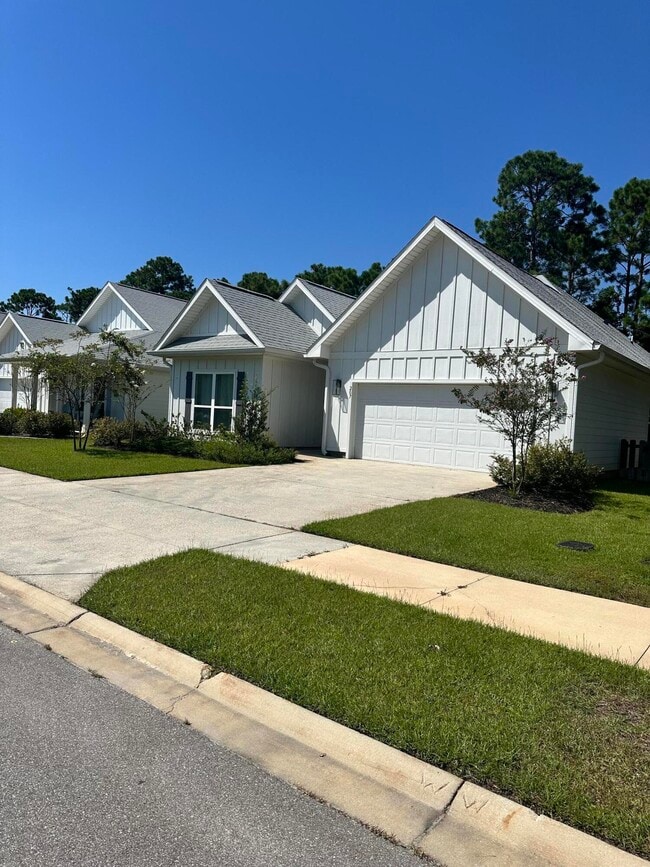 Building Photo - 207 Sea Eagle Ln