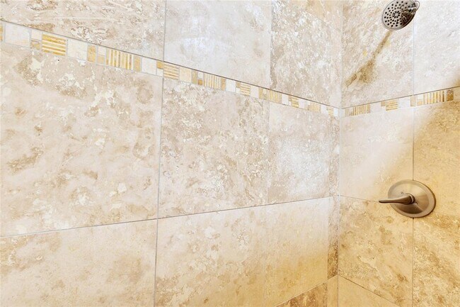 Building Photo - 1002 Bodark Ln