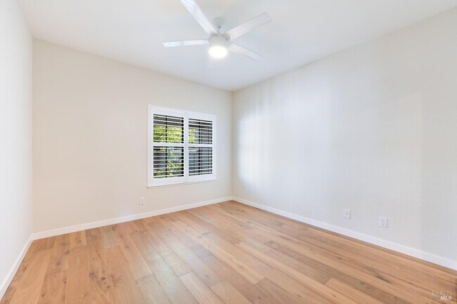 Building Photo - 1100 Princeton Dr