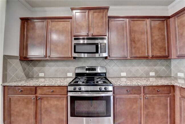 Building Photo - 1205 Apple Blossom Dr