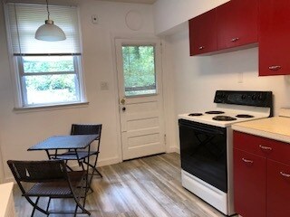 Building Photo - 1324 Wightman St