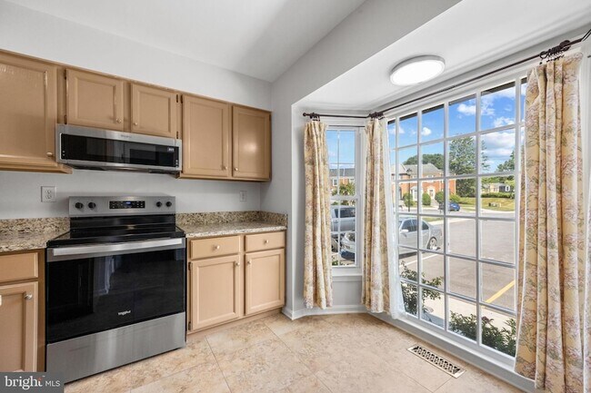 Building Photo - 1260 Masters Dr