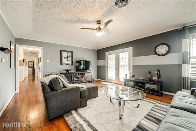 Building Photo - 1708 E Union Bower Rd