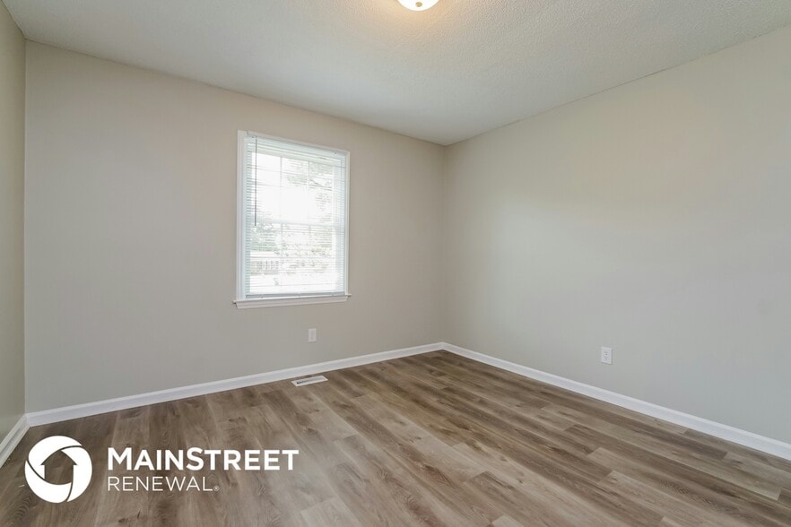 Building Photo - 58 White Oak Dr