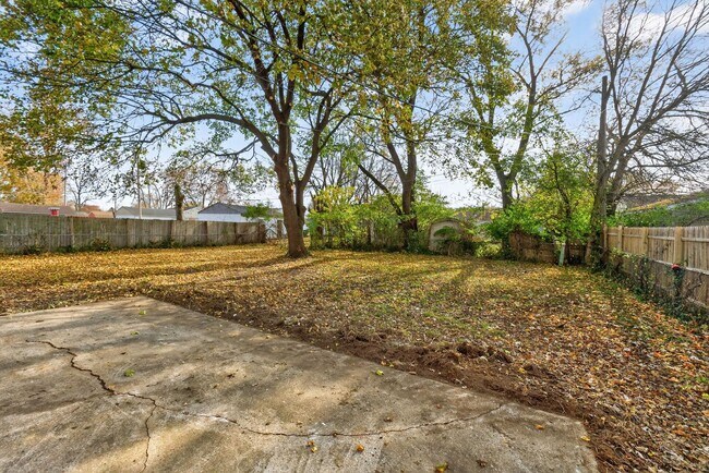 Building Photo - Newly Renovated 3 Bedroom Home for Rent wi...