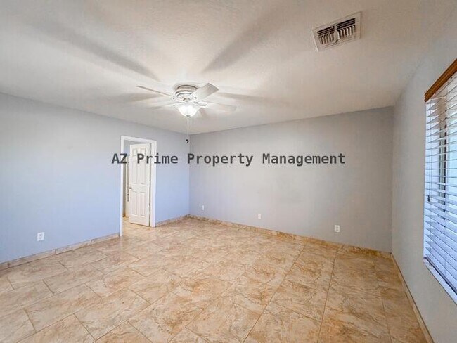Building Photo - 23816 N Wilderness Way