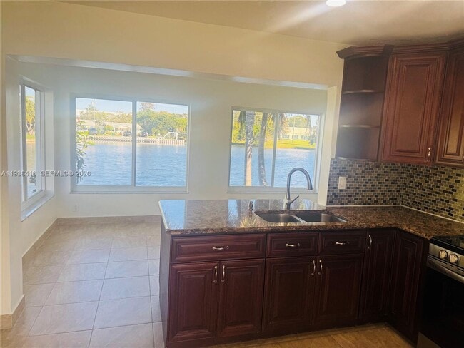 Building Photo - 1869 NW 45th Ct