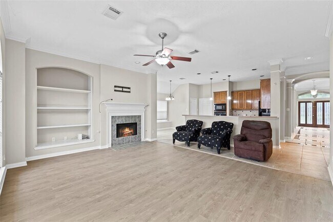 Building Photo - 12058 Miramar Shores Dr
