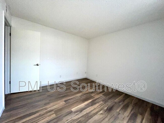 Building Photo - 1190 Ramar Rd