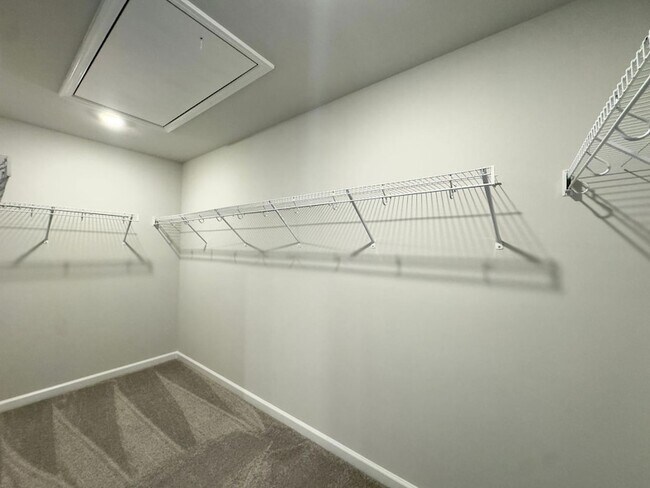 Building Photo - 1856 Alpine Summer Ln