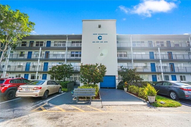 Building Photo - 301 SW 135th Ave