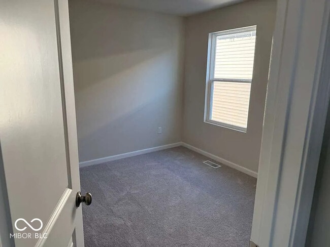 Building Photo - 3846 Riverstone Dr