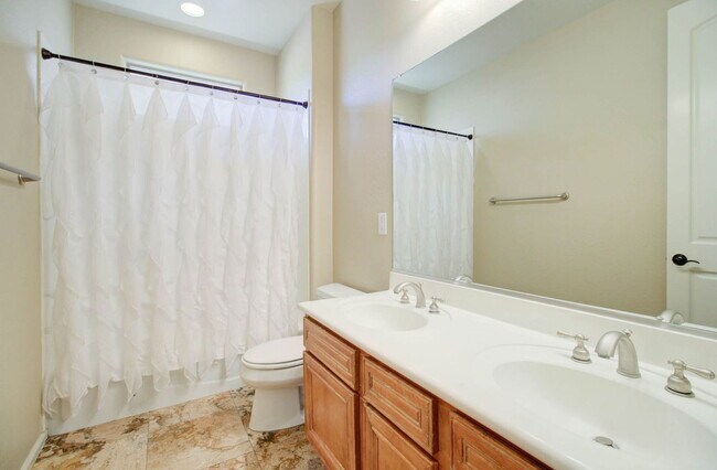 Building Photo - 9427 E Trailside View