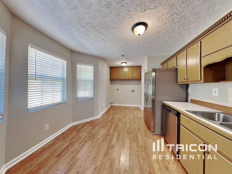 Building Photo - 31 McGiboney Rd