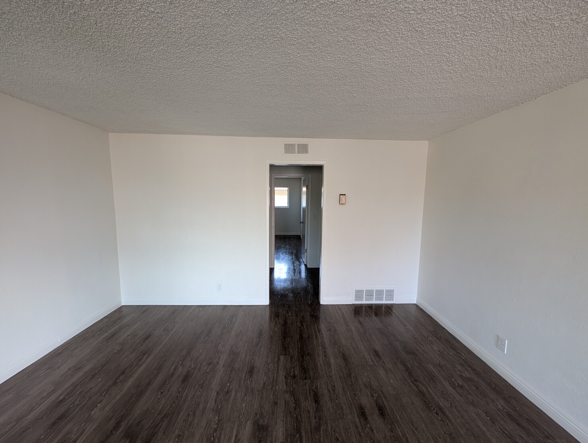 Building Photo - 383 N Prospero Dr