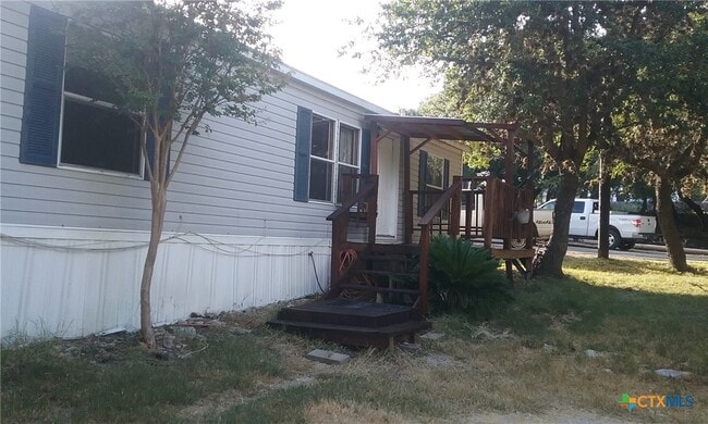 Building Photo - 1430 Willow Dr